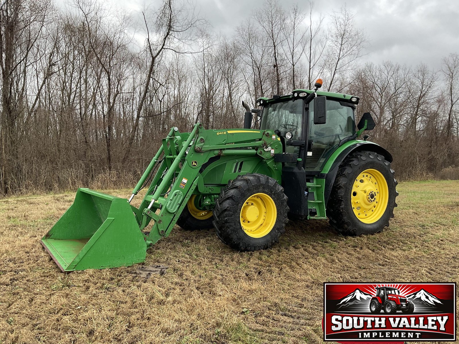 2016 John Deere 6155R